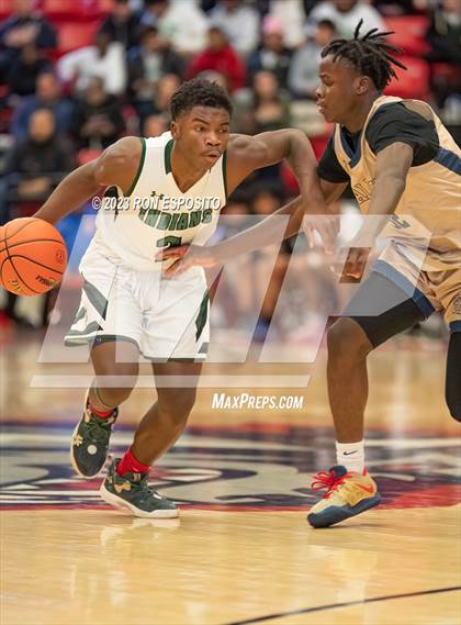Thumbnail 3 in Baldwin vs Brentwood (NYSPHSAA Class AA Regional) photogallery.