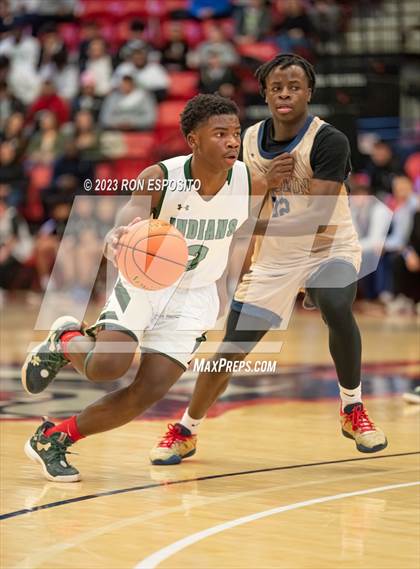 Thumbnail 1 in Baldwin vs Brentwood (NYSPHSAA Class AA Regional) photogallery.