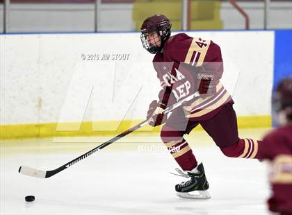 Thumbnail 2 in Iona Prep vs. Notre Dame-West Haven (Carrano Cup Quarterfinal) photogallery.