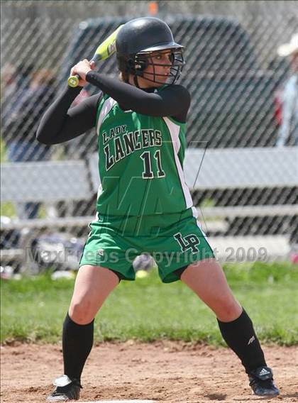 Thumbnail 3 in Depew vs Lewiston-Porter (12th Depew Tournament) photogallery.