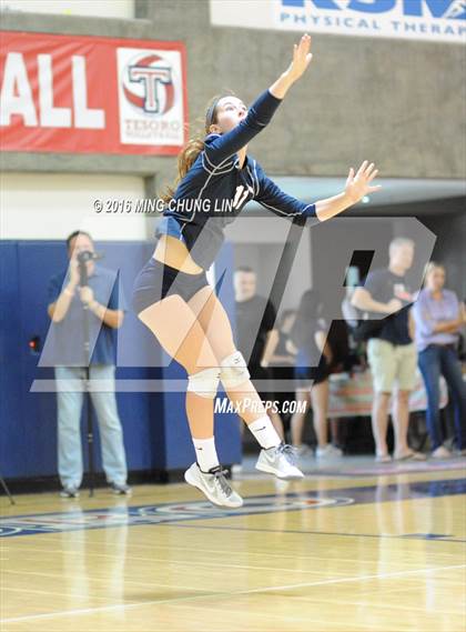 Thumbnail 2 in Trabuco Hills vs. San Clemente (OC Varsity Classic ) photogallery.