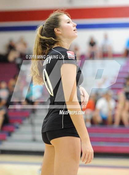 Thumbnail 3 in Trabuco Hills vs. San Clemente (OC Varsity Classic ) photogallery.