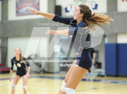 Thumbnail 2 in Trabuco Hills vs. San Clemente (OC Varsity Classic ) photogallery.