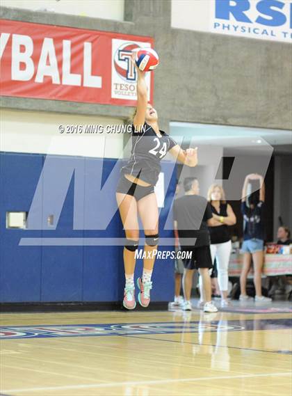 Thumbnail 1 in Trabuco Hills vs. San Clemente (OC Varsity Classic ) photogallery.