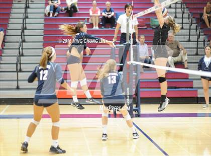 Thumbnail 2 in Trabuco Hills vs. San Clemente (OC Varsity Classic ) photogallery.