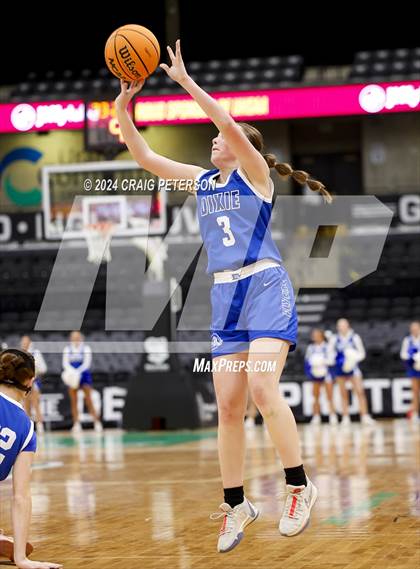Thumbnail 3 in Ridgeline vs. Dixie (UHSAA 4A Quarterfinals) photogallery.