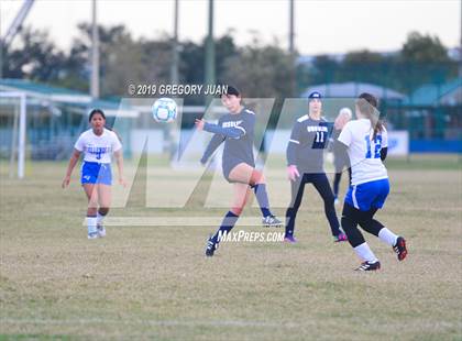Thumbnail 2 in A.J. Ellender @ Ursuline Academy (Scrimmage) photogallery.