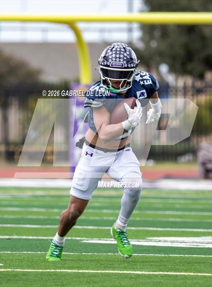 Thumbnail 2 in RGVCA East vs West All-Star Game photogallery.