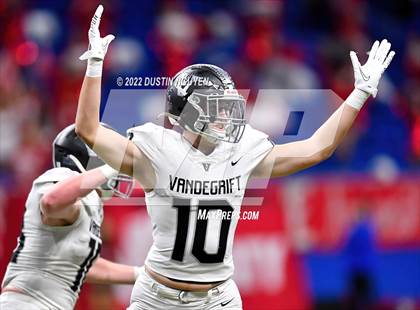 Thumbnail 2 in Katy vs. Vandegrift (UIL 6A D2 Semifinal) photogallery.