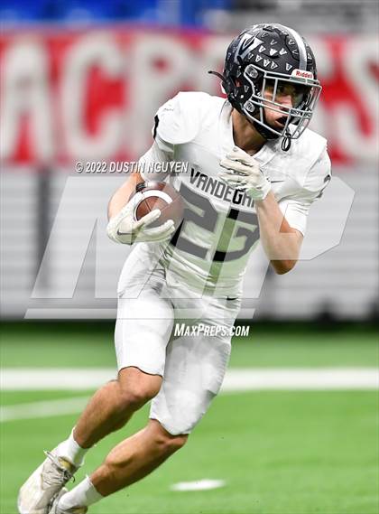 Thumbnail 3 in Katy vs. Vandegrift (UIL 6A D2 Semifinal) photogallery.