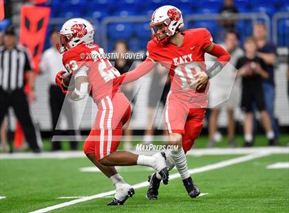 Thumbnail 1 in Katy vs. Vandegrift (UIL 6A D2 Semifinal) photogallery.