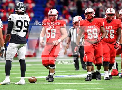 Thumbnail 1 in Katy vs. Vandegrift (UIL 6A D2 Semifinal) photogallery.