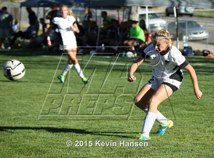 Thumbnail 2 in Weber vs. Syracuse (UHSAA 5A 1st Round Playoff) photogallery.
