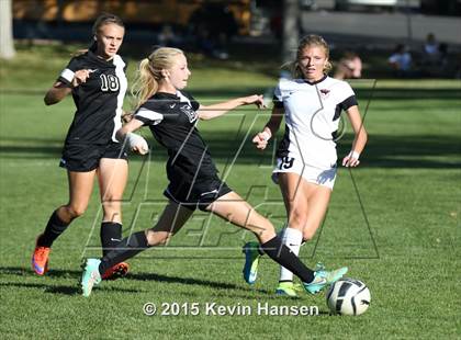 Thumbnail 2 in Weber vs. Syracuse (UHSAA 5A 1st Round Playoff) photogallery.
