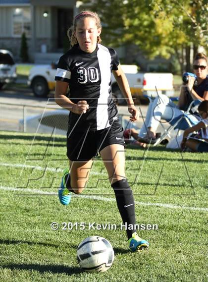 Thumbnail 3 in Weber vs. Syracuse (UHSAA 5A 1st Round Playoff) photogallery.