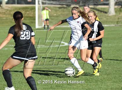 Thumbnail 2 in Weber vs. Syracuse (UHSAA 5A 1st Round Playoff) photogallery.