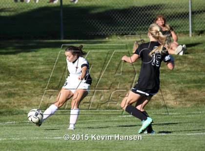 Thumbnail 2 in Weber vs. Syracuse (UHSAA 5A 1st Round Playoff) photogallery.