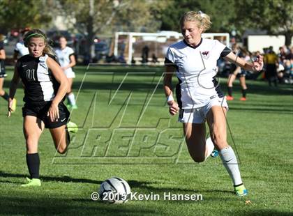 Thumbnail 3 in Weber vs. Syracuse (UHSAA 5A 1st Round Playoff) photogallery.