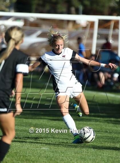 Thumbnail 2 in Weber vs. Syracuse (UHSAA 5A 1st Round Playoff) photogallery.