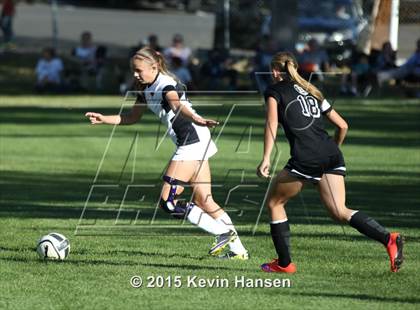 Thumbnail 2 in Weber vs. Syracuse (UHSAA 5A 1st Round Playoff) photogallery.