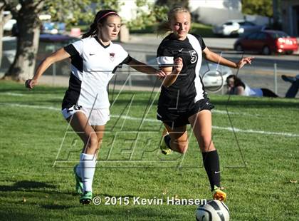 Thumbnail 2 in Weber vs. Syracuse (UHSAA 5A 1st Round Playoff) photogallery.