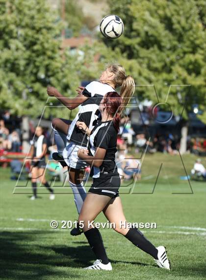 Thumbnail 2 in Weber vs. Syracuse (UHSAA 5A 1st Round Playoff) photogallery.