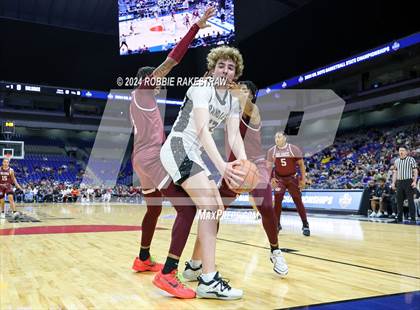 Thumbnail 2 in Randall vs. Silsbee (UIL 4A Basketball Semifinal) photogallery.