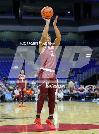 Thumbnail 2 in Randall vs. Silsbee (UIL 4A Basketball Semifinal) photogallery.