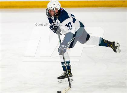 Thumbnail 2 in Mullen @ Pine Creek photogallery.