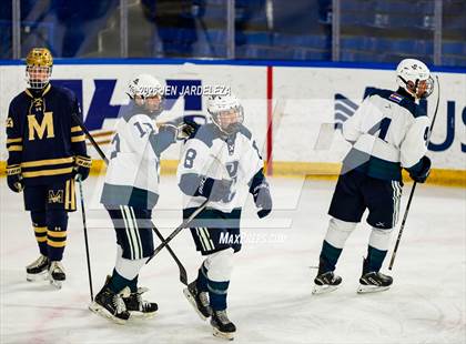 Thumbnail 1 in Mullen @ Pine Creek photogallery.