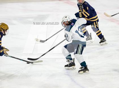 Thumbnail 2 in Mullen @ Pine Creek photogallery.