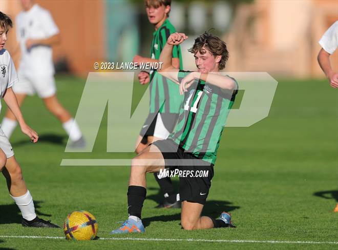 null - Photo 11
