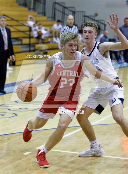 Thumbnail 2 in Adams Central @ Woodlan photogallery.