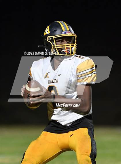 Thumbnail 3 in Delta vs. Woodland Christian (CIF SJS D7 Quarterfinal) photogallery.