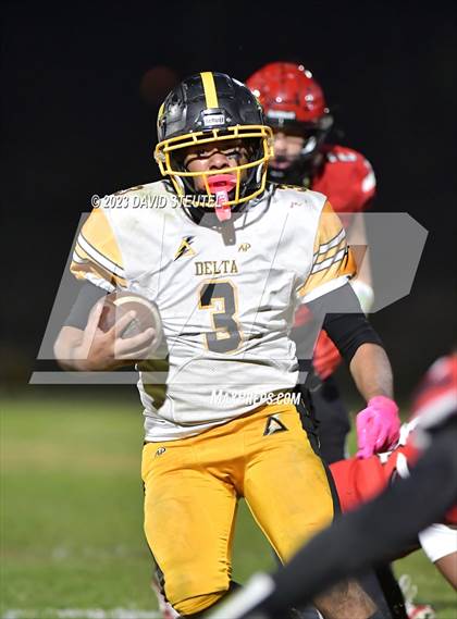 Thumbnail 3 in Delta vs. Woodland Christian (CIF SJS D7 Quarterfinal) photogallery.