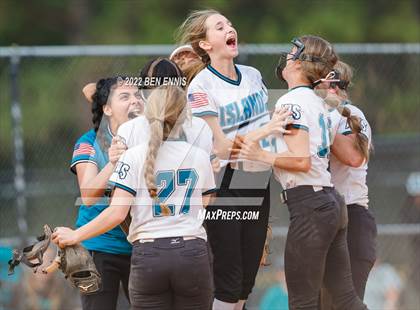 Thumbnail 1 in Walnut Grove vs Islands (GHSA 4A State Tournament) photogallery.
