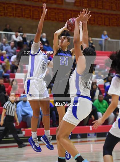 Thumbnail 1 in Windward @ La Jolla Country Day (CIF SoCal Regional Open Final) photogallery.