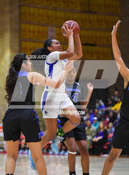 Thumbnail 1 in Windward @ La Jolla Country Day (CIF SoCal Regional Open Final) photogallery.