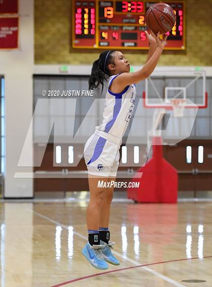 Thumbnail 3 in Windward @ La Jolla Country Day (CIF SoCal Regional Open Final) photogallery.