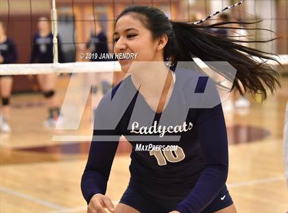 Thumbnail 2 in Yerington vs. White Pine (NIAA State 2A Final) photogallery.