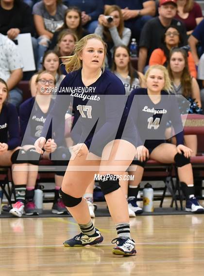 Thumbnail 2 in Yerington vs. White Pine (NIAA State 2A Final) photogallery.