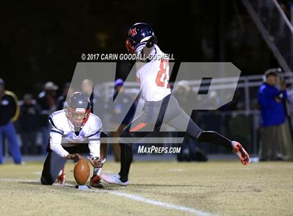 Thumbnail 3 in Southern Nash vs. Havelock (NCHSAA Round 3 Playoff) photogallery.