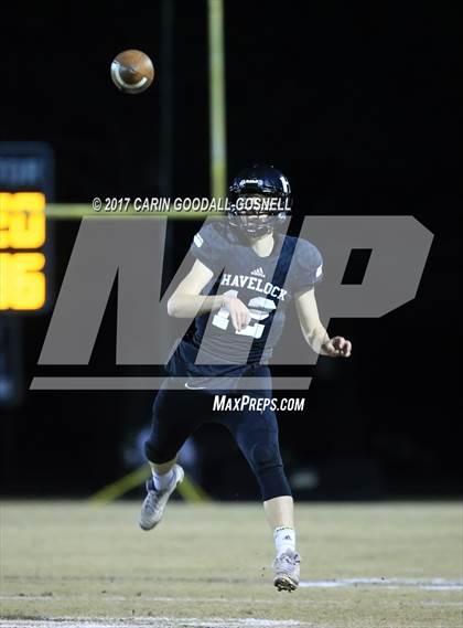 Thumbnail 1 in Southern Nash vs. Havelock (NCHSAA Round 3 Playoff) photogallery.