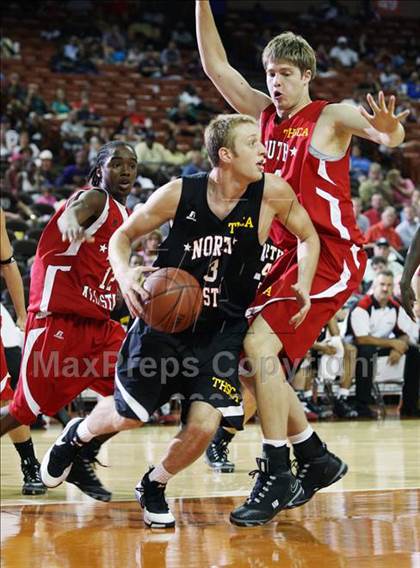 Thumbnail 1 in 2009 THCA All-Star Basketball Game photogallery.