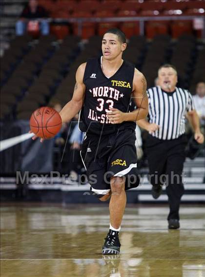 Thumbnail 1 in 2009 THCA All-Star Basketball Game photogallery.