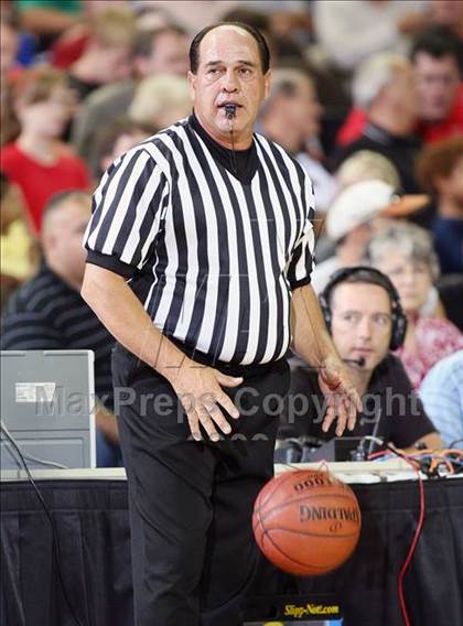 Thumbnail 3 in 2009 THCA All-Star Basketball Game photogallery.