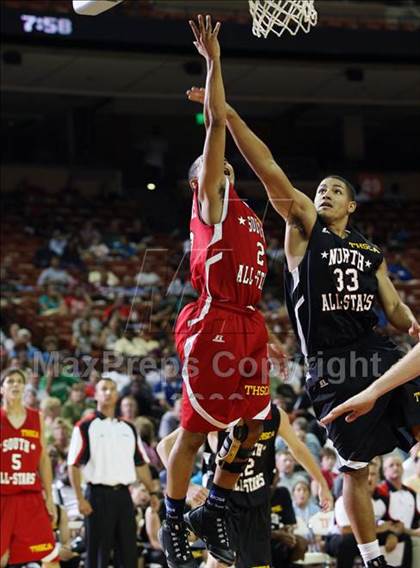 Thumbnail 3 in 2009 THCA All-Star Basketball Game photogallery.