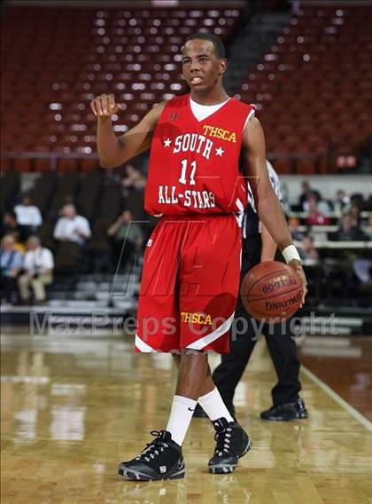 Thumbnail 1 in 2009 THCA All-Star Basketball Game photogallery.