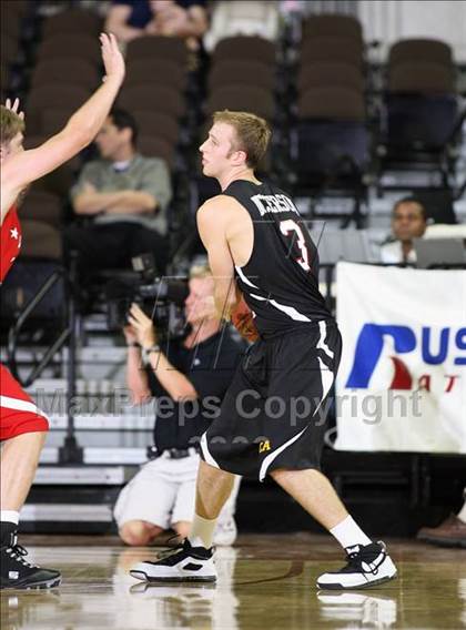 Thumbnail 2 in 2009 THCA All-Star Basketball Game photogallery.