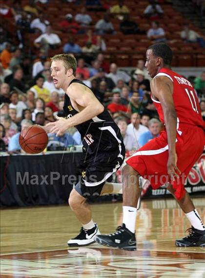 Thumbnail 2 in 2009 THCA All-Star Basketball Game photogallery.